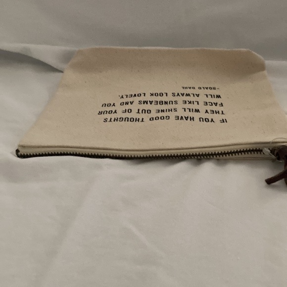 Sugarboo & Co Canvas Zip Makeup Travel  Bag “pour yourself a drink” New … - Picture 5 of 10